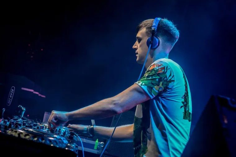 Authentic photograph of Bryan Kearney