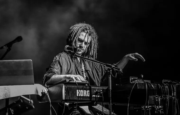 Authentic photograph of French Kiwi Juice