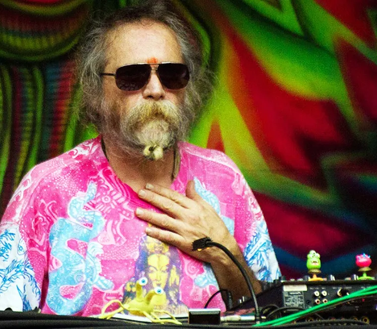 Authentic photograph of Goa Gil