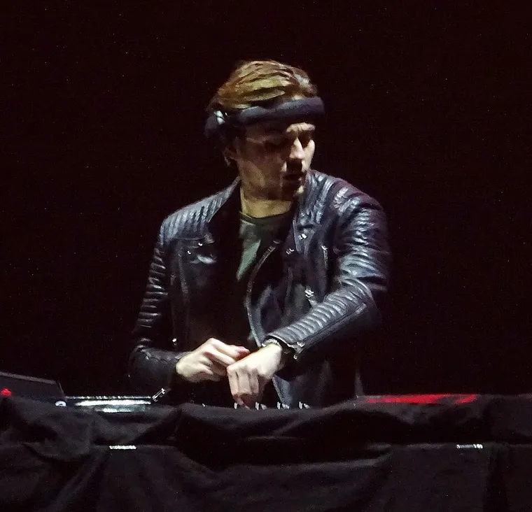 Authentic photograph of Julian Jordan