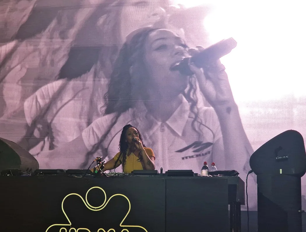 Nia Archives performing in Amsterdam, 2024; archival photo of a billed performer at NIA ARCHIVES EMOTIONAL WORLD TOUR, not this event