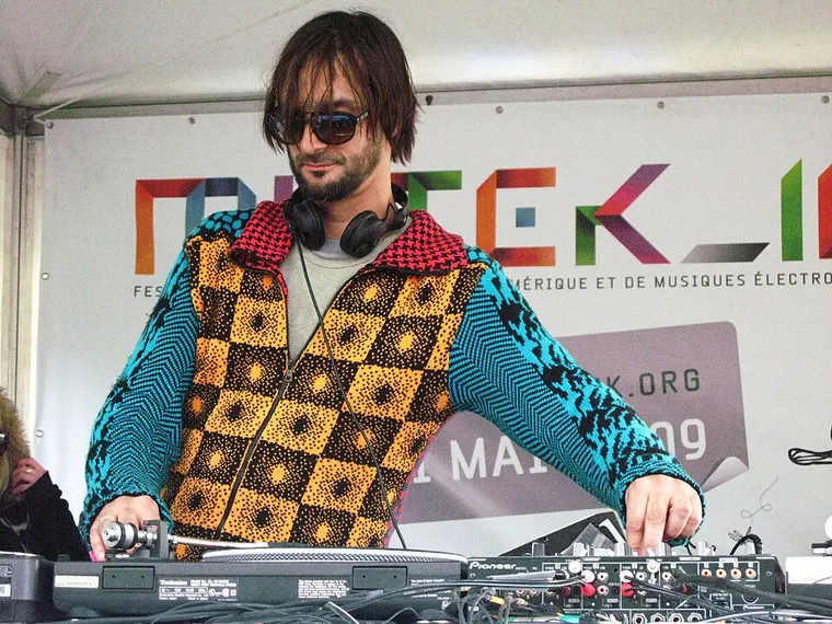 Authentic photograph of Ricardo Villalobos